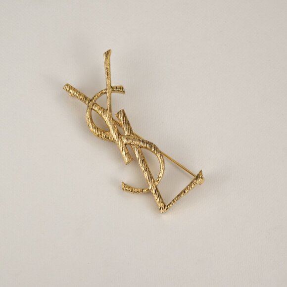 YSL Saint Laurent Opyum Textured Brooch, Gold-toned Brass - Picture 9 of 10